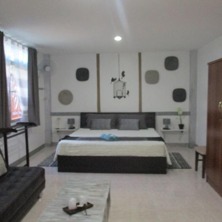 Similan Hotel Банг Тао Бийч Екстериор снимка