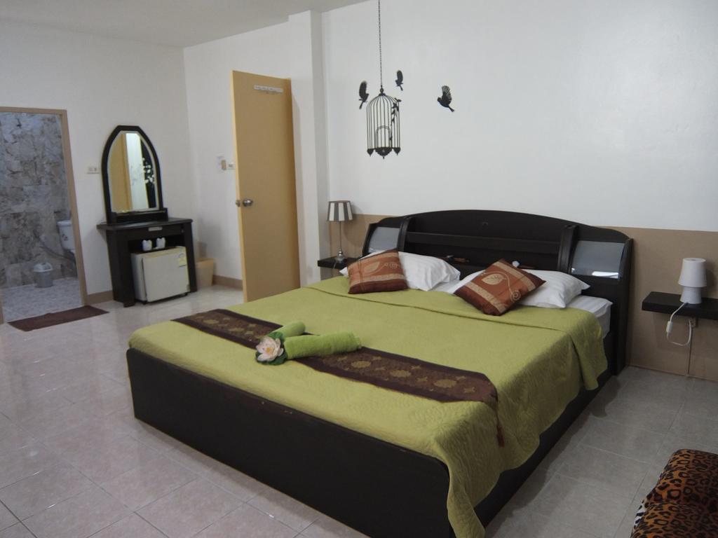 Similan Hotel Банг Тао Бийч Екстериор снимка