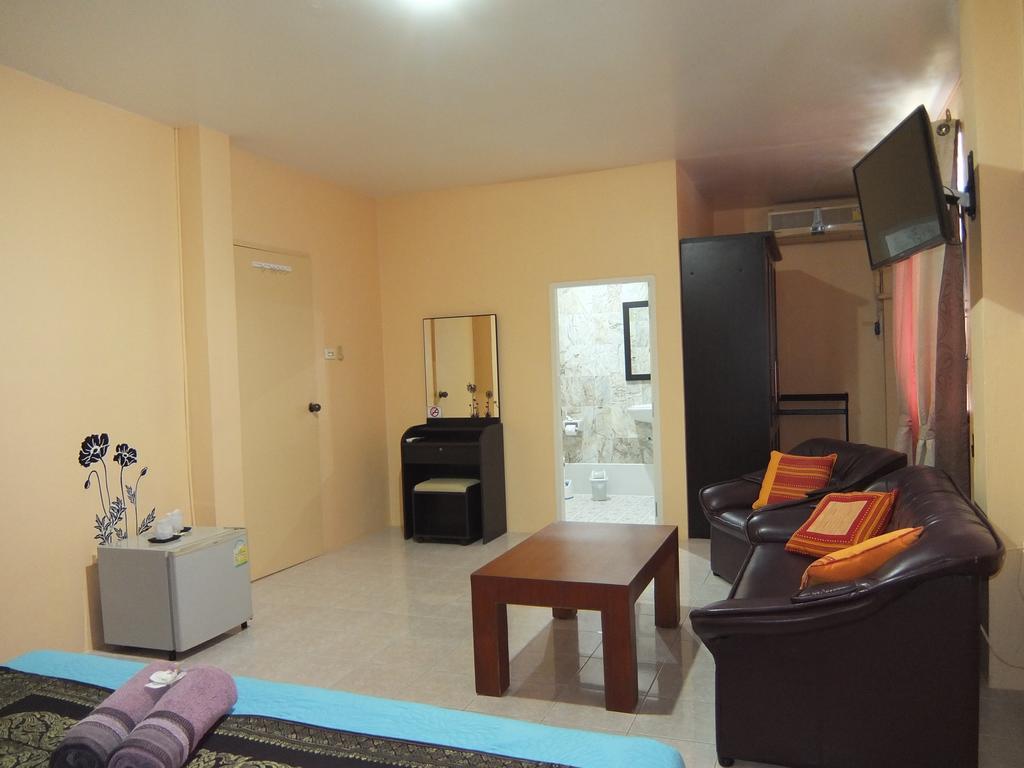 Similan Hotel Банг Тао Бийч Екстериор снимка