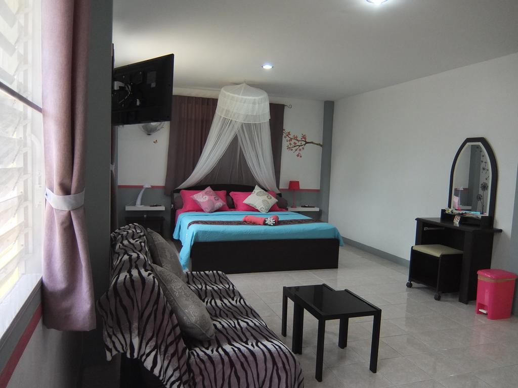 Similan Hotel Банг Тао Бийч Екстериор снимка